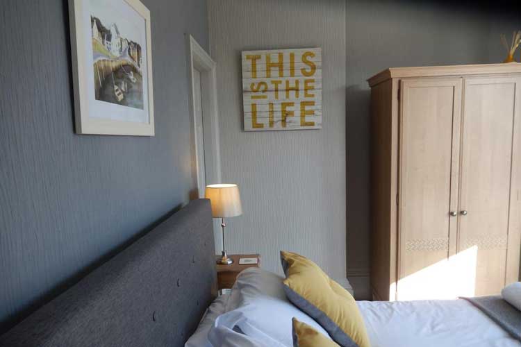 Etherleigh Guest House - Image 3 - UK Tourism Online