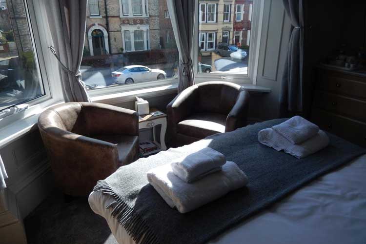 Etherleigh Guest House - Image 5 - UK Tourism Online