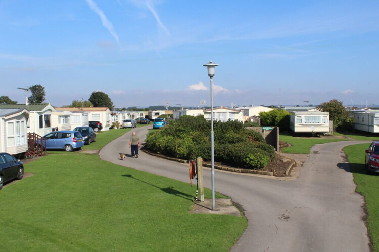 Seaside Caravan Park - Image 1 - UK Tourism Online