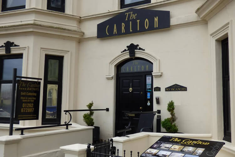 The Carlton Holiday Apartments - Image 1 - UK Tourism Online