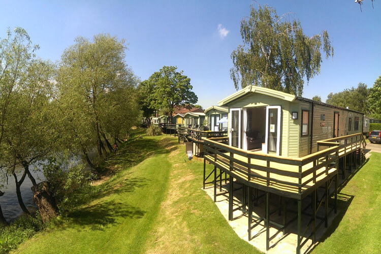 Weir Caravan Park - Image 2 - UK Tourism Online