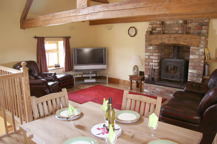 Whin Lodge - Image 3 - UK Tourism Online