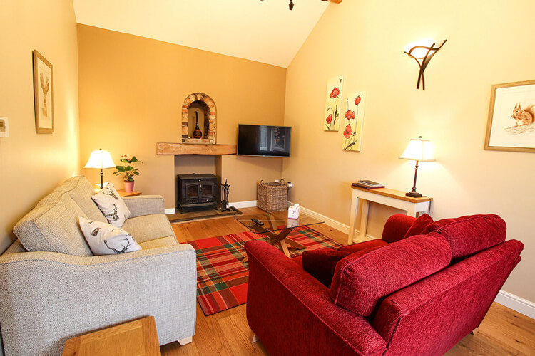 Yew Tree Cottage - Image 3 - UK Tourism Online