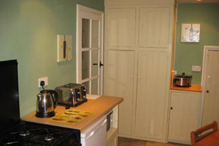 Abbey View Cottage - Image 1 - UK Tourism Online