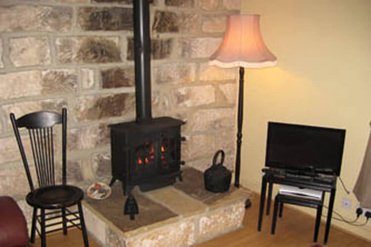 Abbey View Cottage - Image 2 - UK Tourism Online