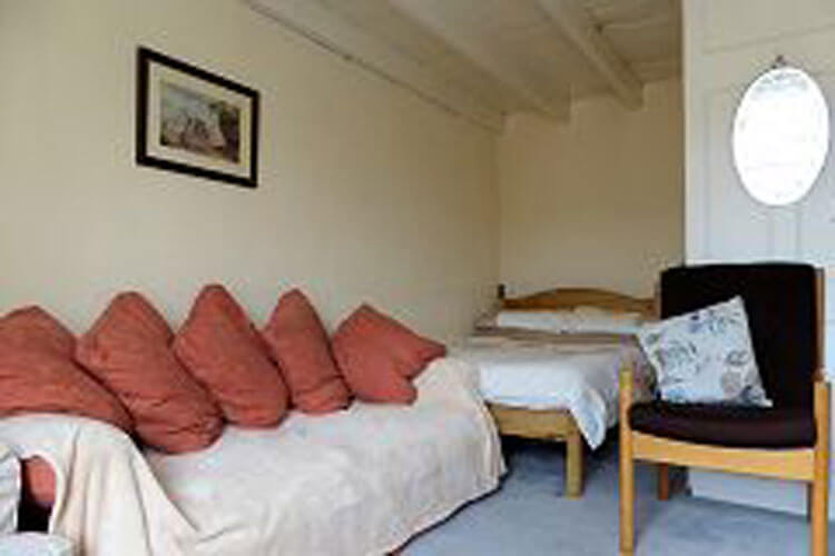 Alice Cottage - Image 2 - UK Tourism Online