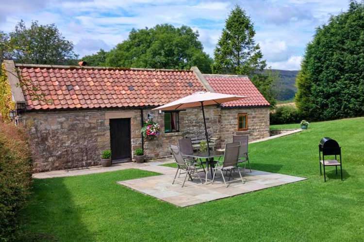 Ann's Cottage & The Old Smithy - Image 2 - UK Tourism Online