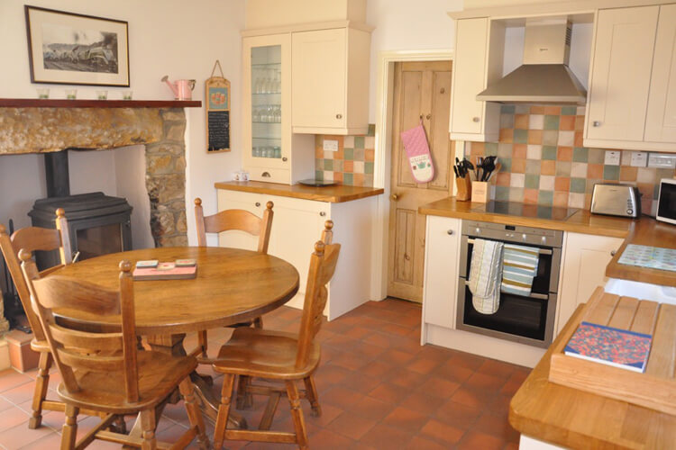 Applegarth Holiday Cottage - Image 3 - UK Tourism Online