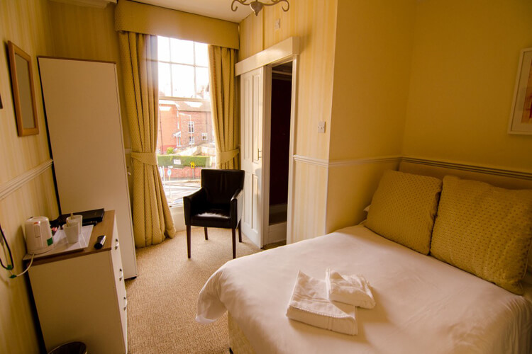 Arundel House Hotel - Image 3 - UK Tourism Online