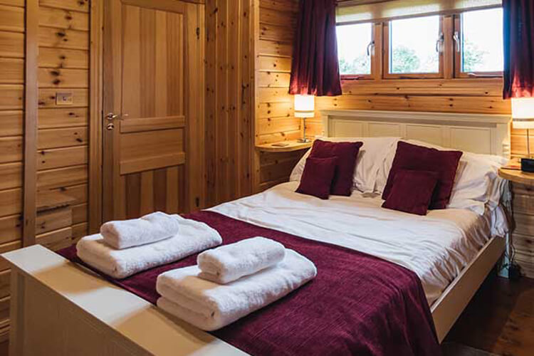 Blackthorn Gate Holiday Lodges - Image 3 - UK Tourism Online