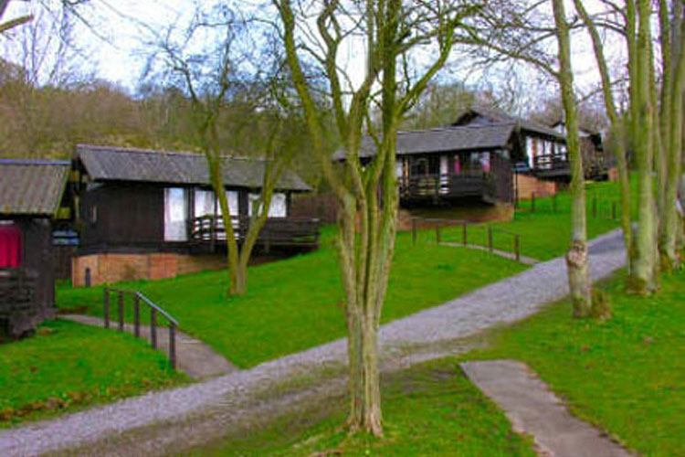 Carr Lodge Orchard Chalets - Image 3 - UK Tourism Online