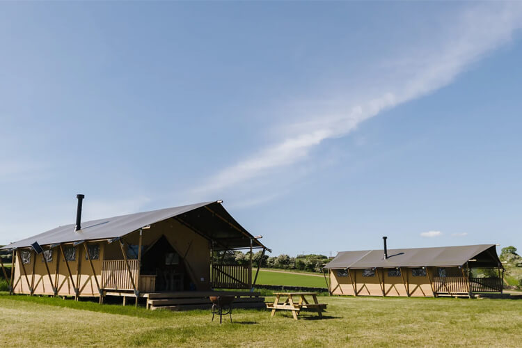 Dale 2 Swale Glamping - Image 1 - UK Tourism Online