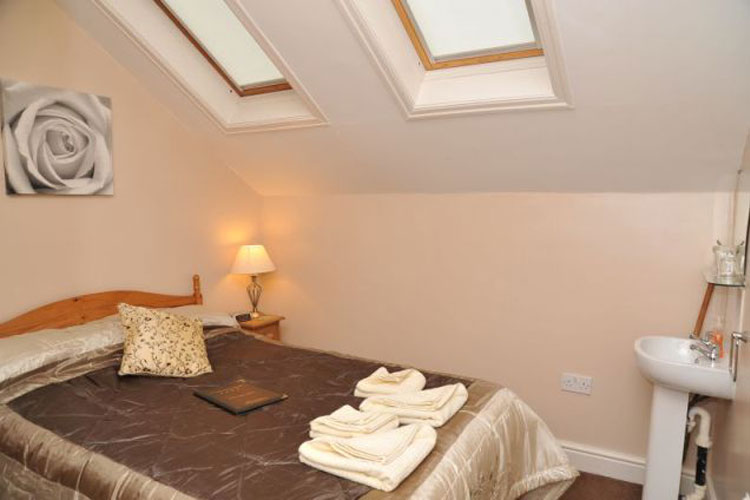 Dragon House Guest House - Image 3 - UK Tourism Online