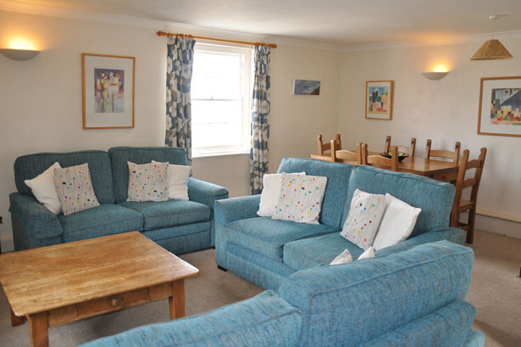 East Cliff Cottages - Image 3 - UK Tourism Online