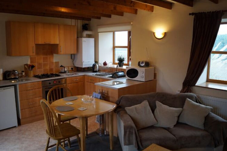 Egton Cottage - Image 3 - UK Tourism Online