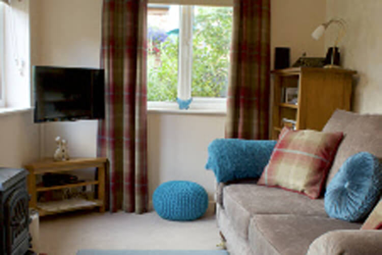 Fern Cottage - Image 3 - UK Tourism Online