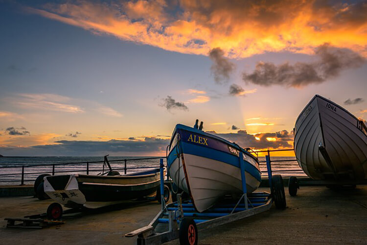 Filey Brigg Touring Caravan Park - Image 2 - UK Tourism Online