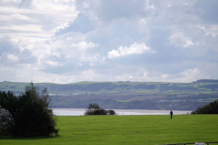 Filey Brigg Touring Caravan Park - Image 3 - UK Tourism Online