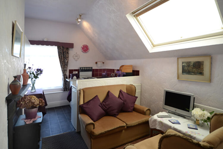 Glaisdale Holiday Flats and Cottage - Image 3 - UK Tourism Online