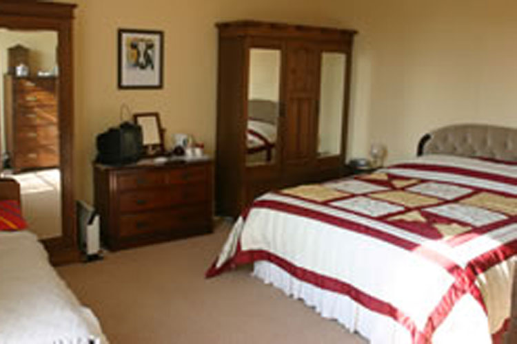 Grange Farm - Image 1 - UK Tourism Online