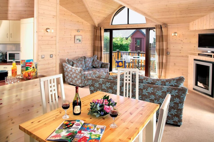 Hollybrook Lodges - Image 4 - UK Tourism Online