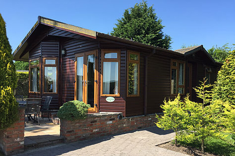 Hollybrook Lodges - Image 5 - UK Tourism Online