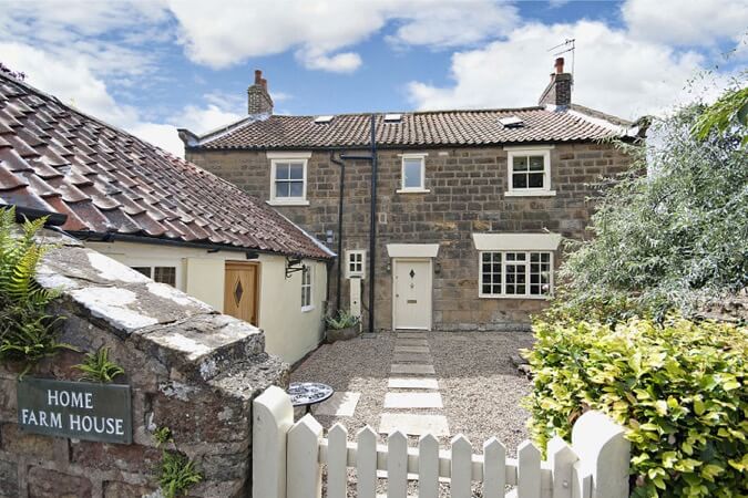 Home Farm House and Cottage Thumbnail | Scarborough - North Yorkshire | UK Tourism Online