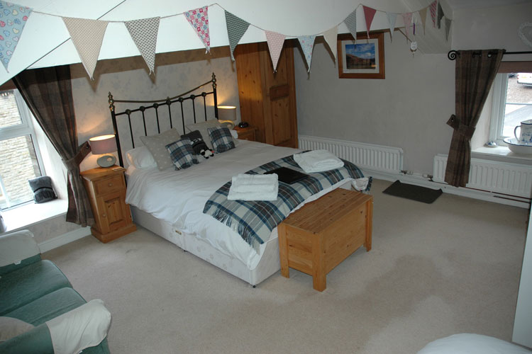 Holmedale Bed and Breakfast - Image 3 - UK Tourism Online