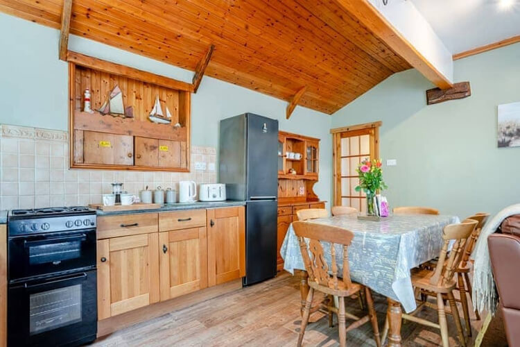 Keel Lodges - Image 3 - UK Tourism Online