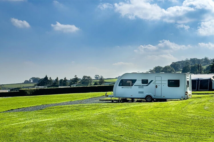 Knight Stainforth Hall Camping & Caravan Park - Image 3 - UK Tourism Online