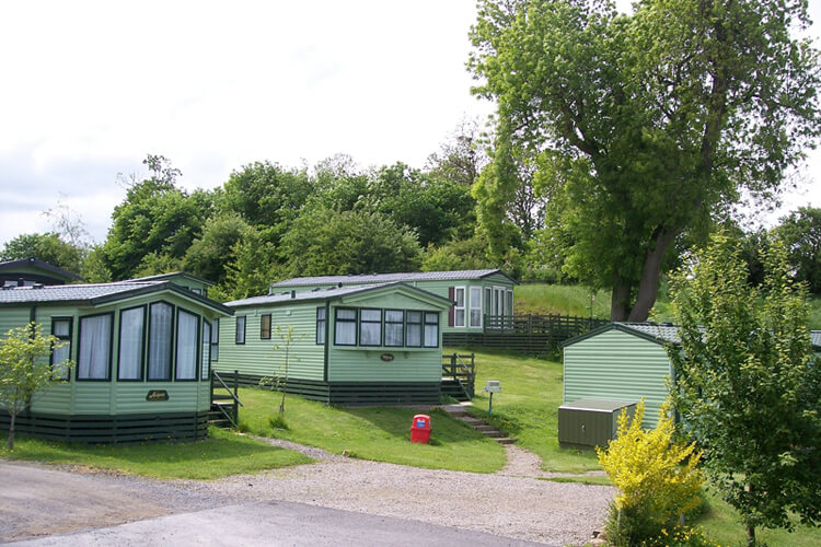 Lindale Holiday Park - Image 3 - UK Tourism Online