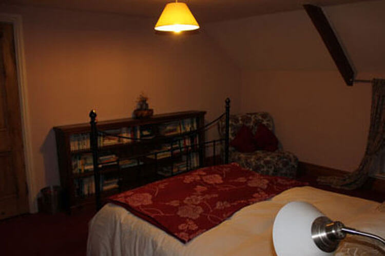 Lund Farm Cottages - Image 2 - UK Tourism Online