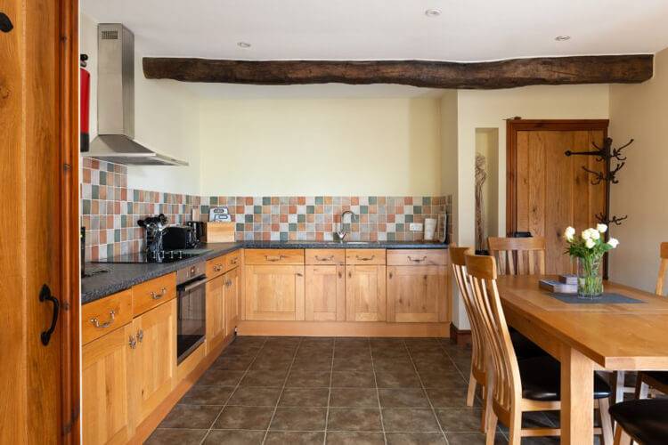 Lundholme Farm Cottages - Image 3 - UK Tourism Online