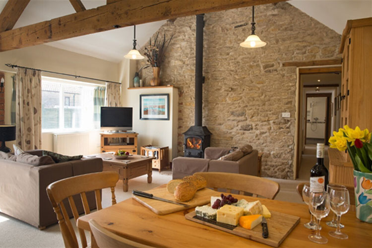 Mel House Cottages - Image 1 - UK Tourism Online