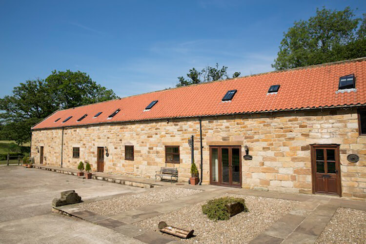 Newbiggin Hall Cottages - Image 2 - UK Tourism Online