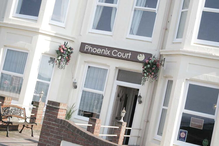 Phoenix Court - Image 1 - UK Tourism Online