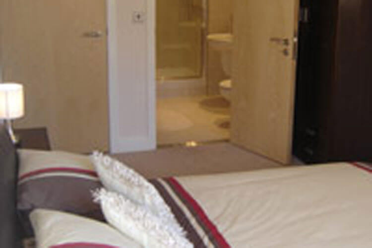 Sandcastle Apartment - Image 4 - UK Tourism Online