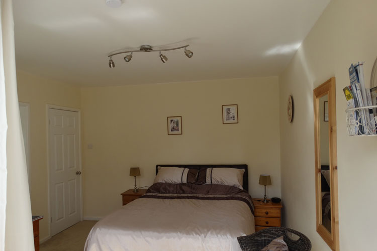 Scarrscroft Bed and Breakfast - Image 1 - UK Tourism Online