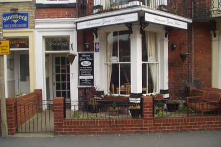Seacrest Guest House - Image 1 - UK Tourism Online