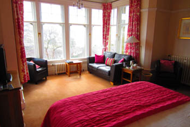 Settle Lodge Guest House - Image 2 - UK Tourism Online