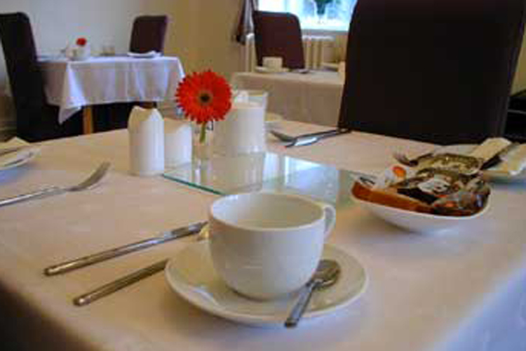 Settle Lodge Guest House - Image 4 - UK Tourism Online