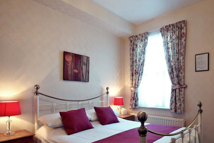 St. Marys Guest House - Image 3 - UK Tourism Online