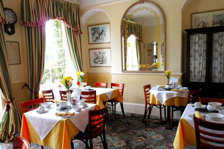 St. Paul's Lodge - Image 2 - UK Tourism Online