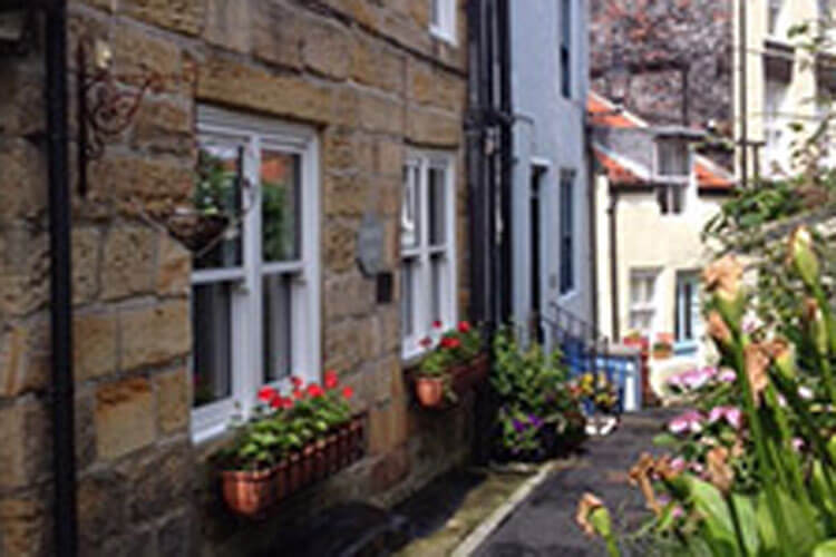 Staithes Cottages - Image 3 - UK Tourism Online