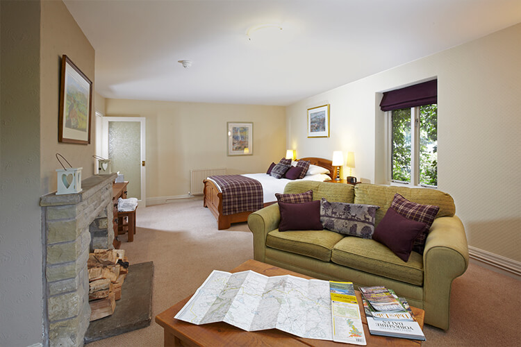 Stone House Hotel - Image 2 - UK Tourism Online
