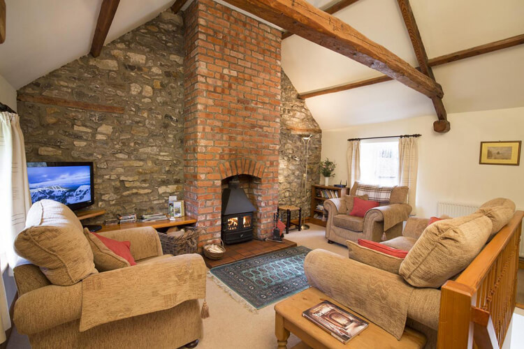 Surprise View Cottages - Image 3 - UK Tourism Online