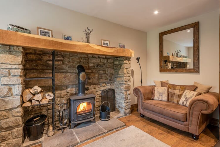 Swale View Cottage - Image 3 - UK Tourism Online