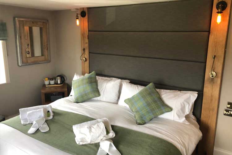 Tan Hill Inn - Image 2 - UK Tourism Online