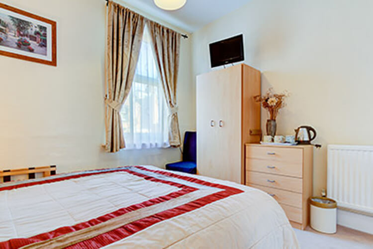 The Dolphin Guesthouse - Image 3 - UK Tourism Online