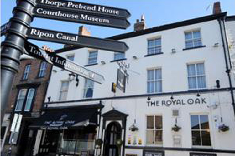 The Royal Oak Ripon - Image 1 - UK Tourism Online